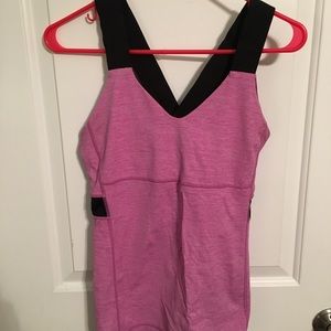 Lululemon tank top